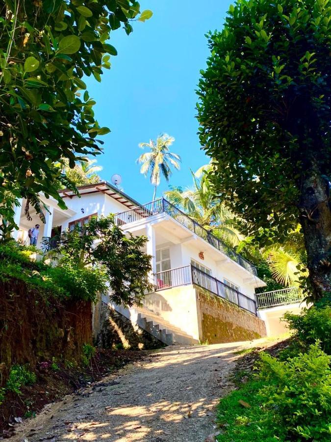 Pearl'S Homestay Matale Exterior photo
